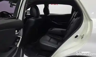 SsangYong Korando 2016 2.2 Автомат в Москве № 616781, миниатюра 11