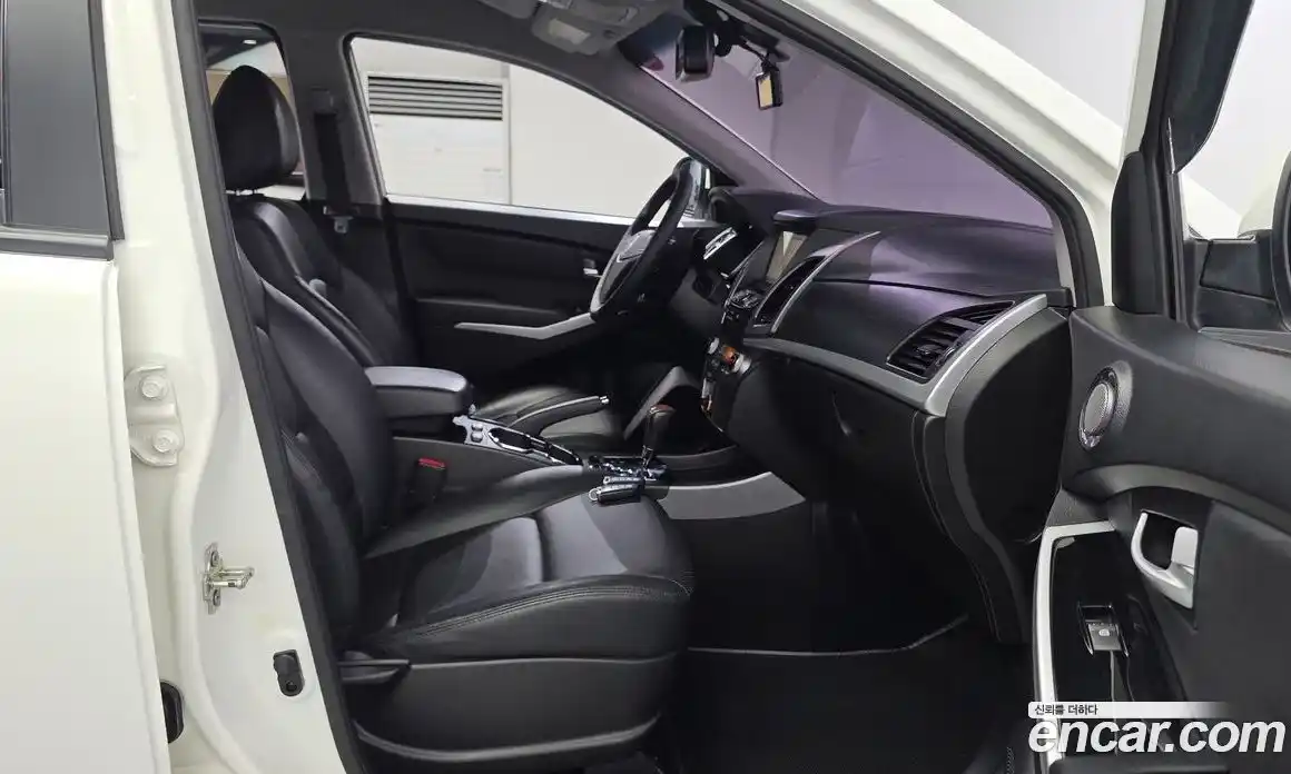 SsangYong Korando 2016 2.2 Автомат в Москве № 616781, фото 12