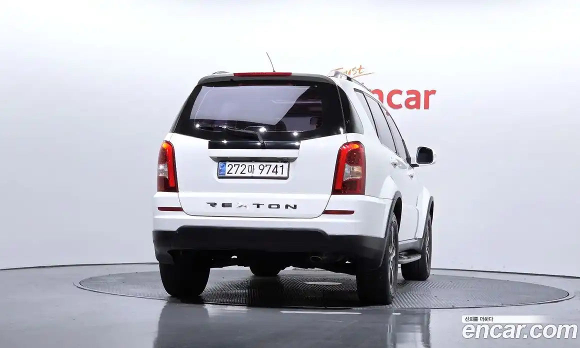 SsangYong Rexton 2017 2.2 Автомат в Москве № 617386, фото 4