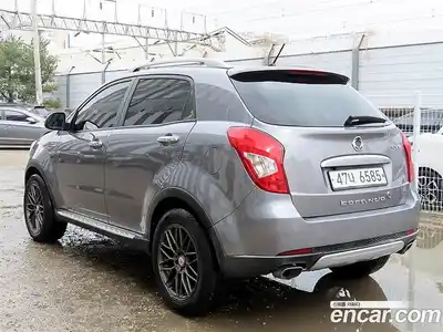 SsangYong Korando 2015 2.0 Автомат в Москве № 617841, миниатюра 3