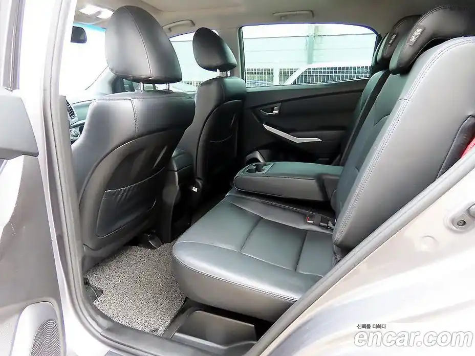 SsangYong Korando 2015 2.0 Автомат в Москве № 617841, фото 6