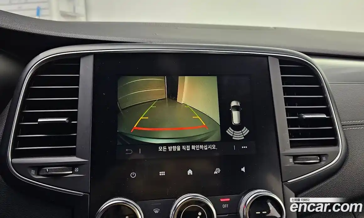 Renault SM6 2024 2.0 Автомат в Москве № 618118, фото 15