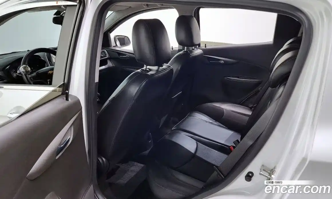 Chevrolet Spark 2017 1.0 Автомат в Москве № 618167, фото 11