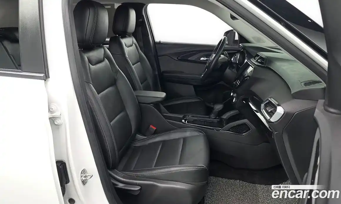 Chevrolet TrailBlazer 2021 1.3 Автомат в Москве № 618413, фото 10