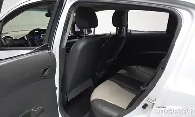 Chevrolet Spark 2015 1.0 Автомат в Москве № 618655, миниатюра 11