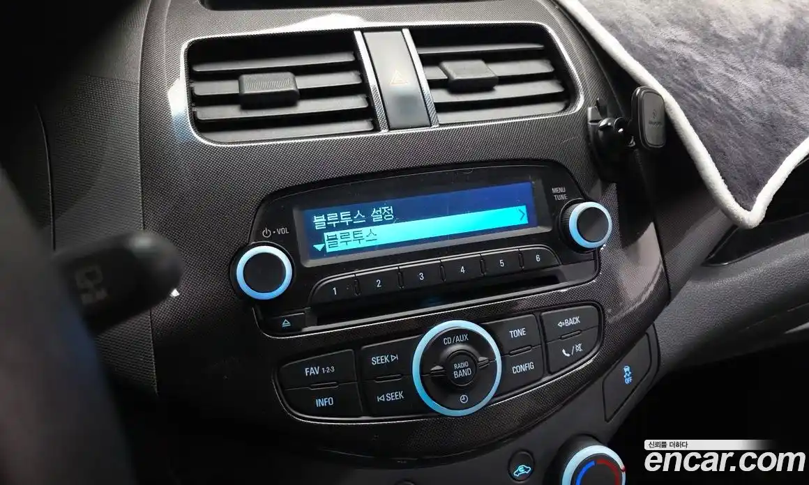 Chevrolet Spark 2015 1.0 Автомат в Москве № 618655, фото 15