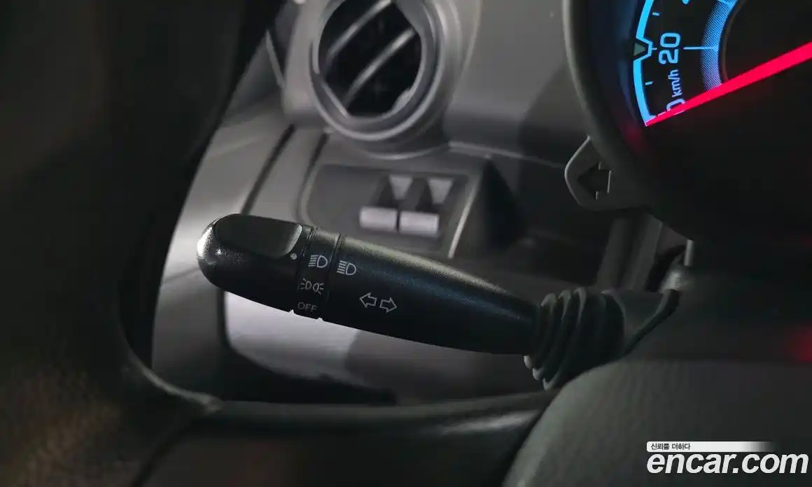 Chevrolet Spark 2013 1.0 Автомат в Москве № 618926, фото 16