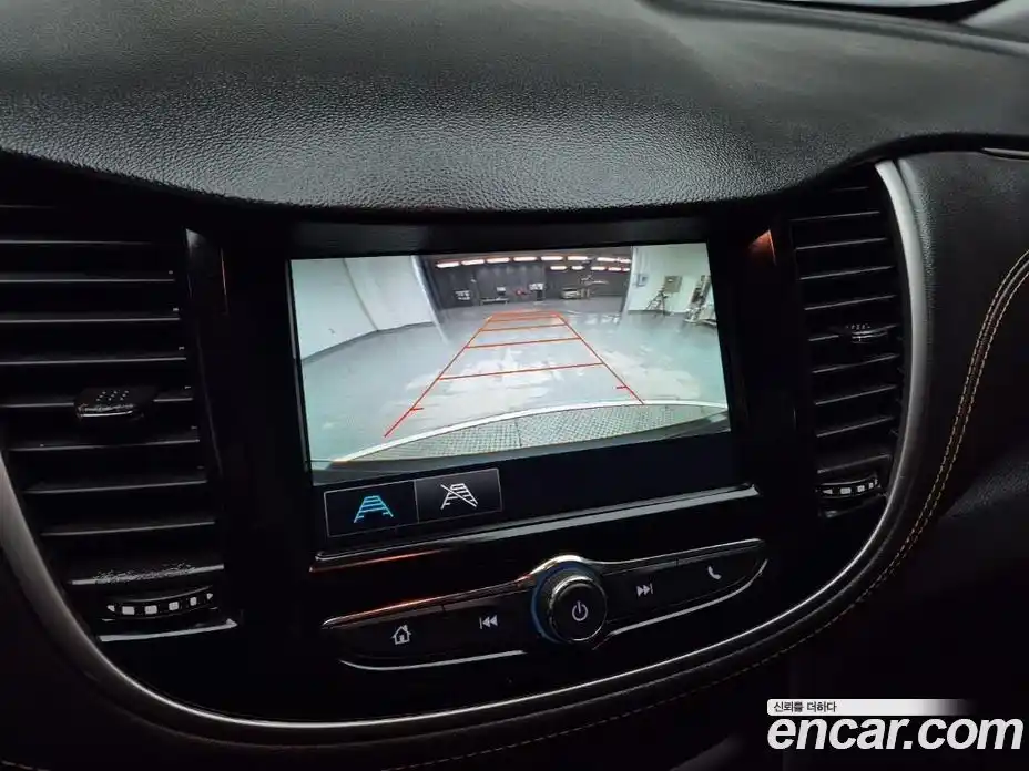 Chevrolet Trax 2017 1.4 Автомат в Москве № 619268, фото 13