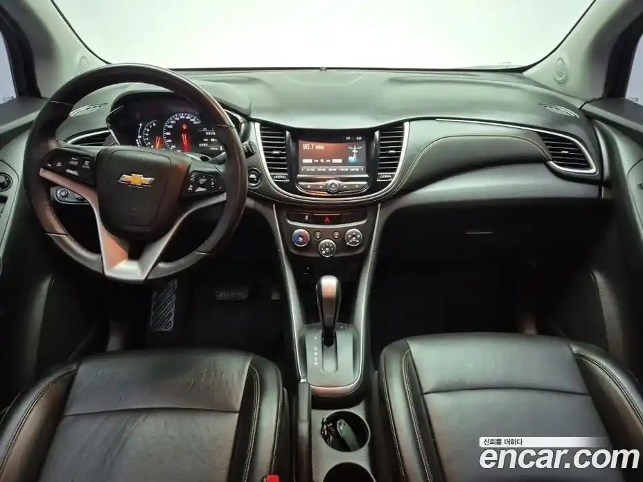 Chevrolet Trax 2017 1.4 Автомат в Москве № 619268, фото 7