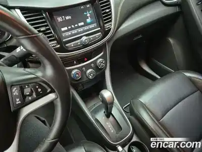 Chevrolet Trax 2017 1.4 Автомат в Москве № 619268, миниатюра 10