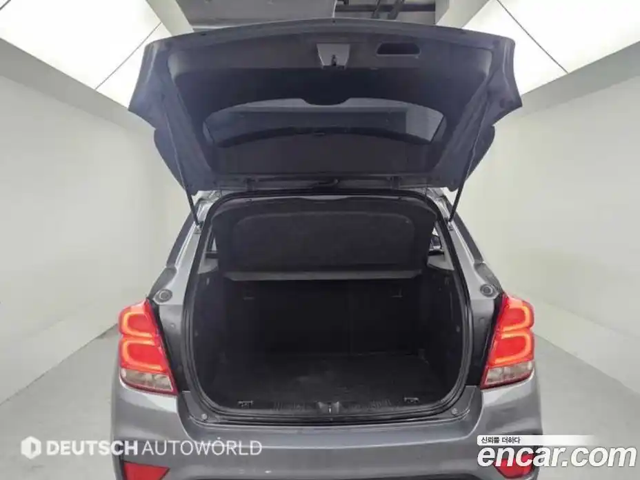 Chevrolet Trax 2020 1.6 Автомат в Москве № 619421, фото 19