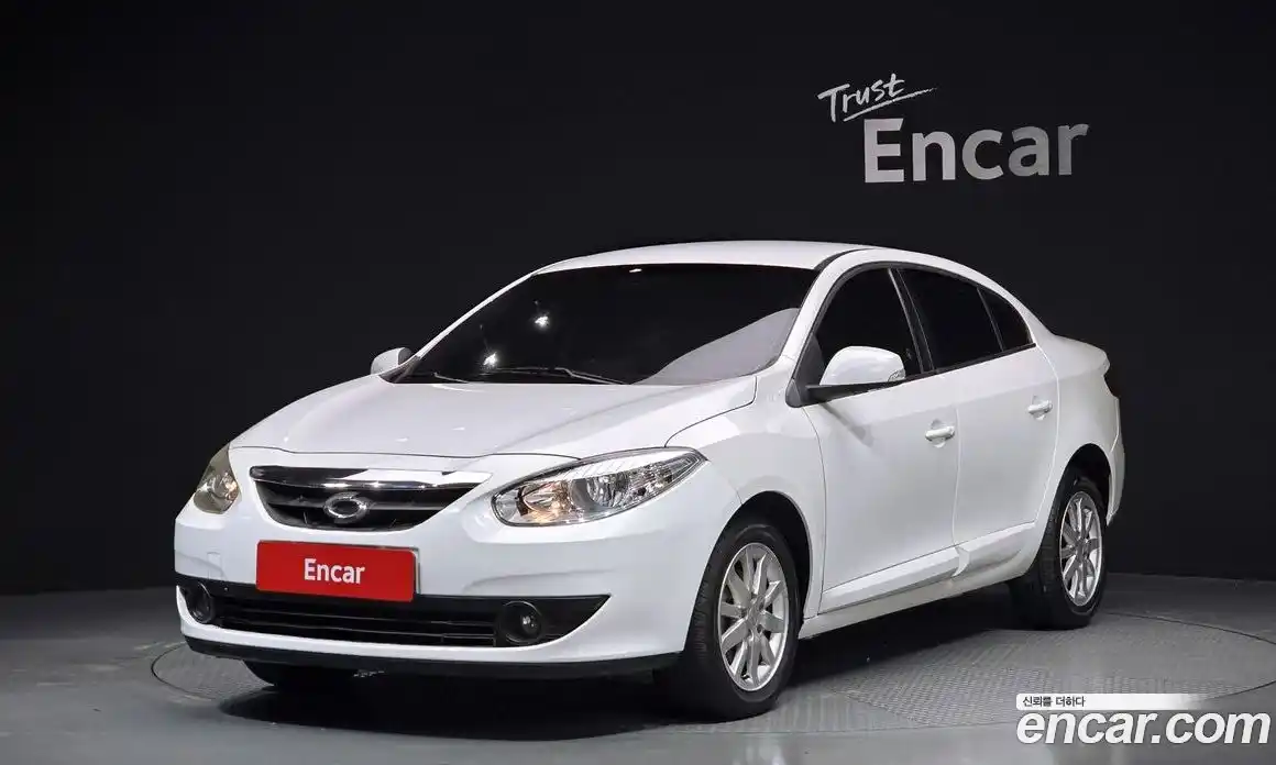 Renault SM3 2011 1.6 Автомат в Москве № 619851, фото 1