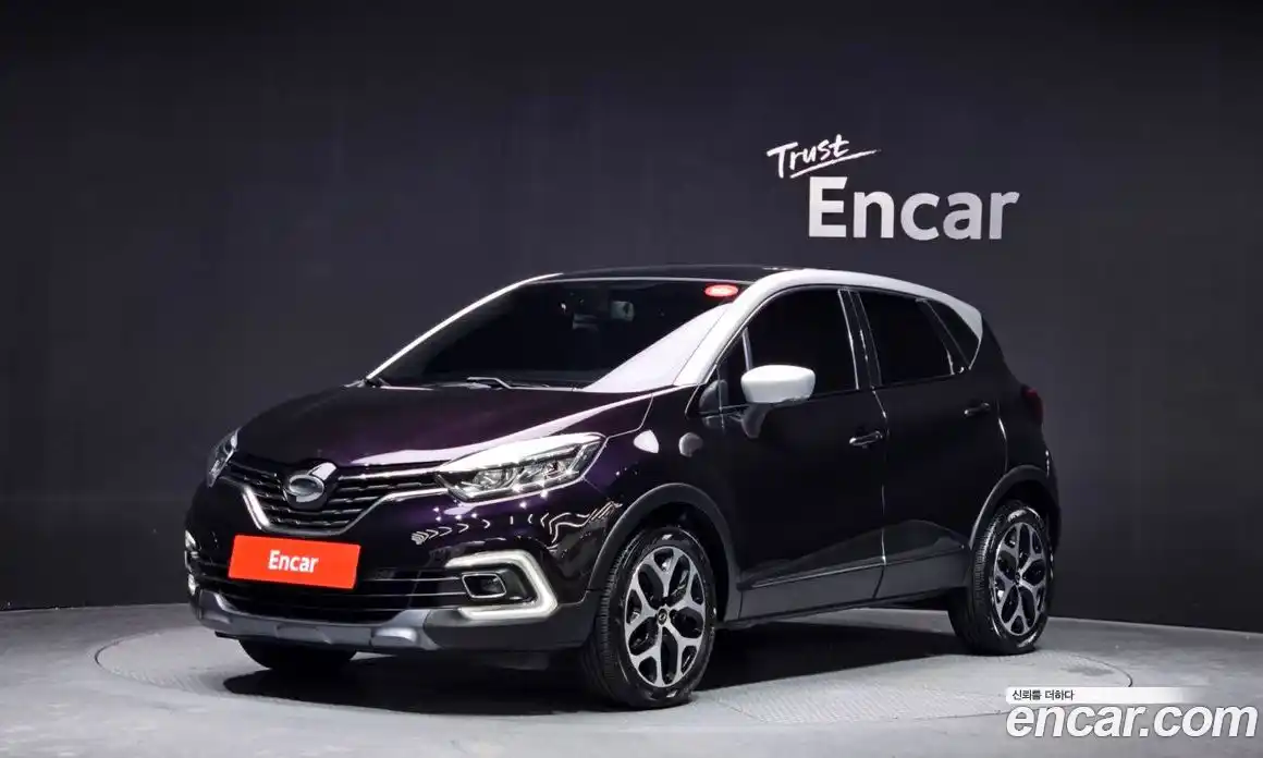 Renault QM3 2018 1.5 Автомат в Москве № 619929, фото 1