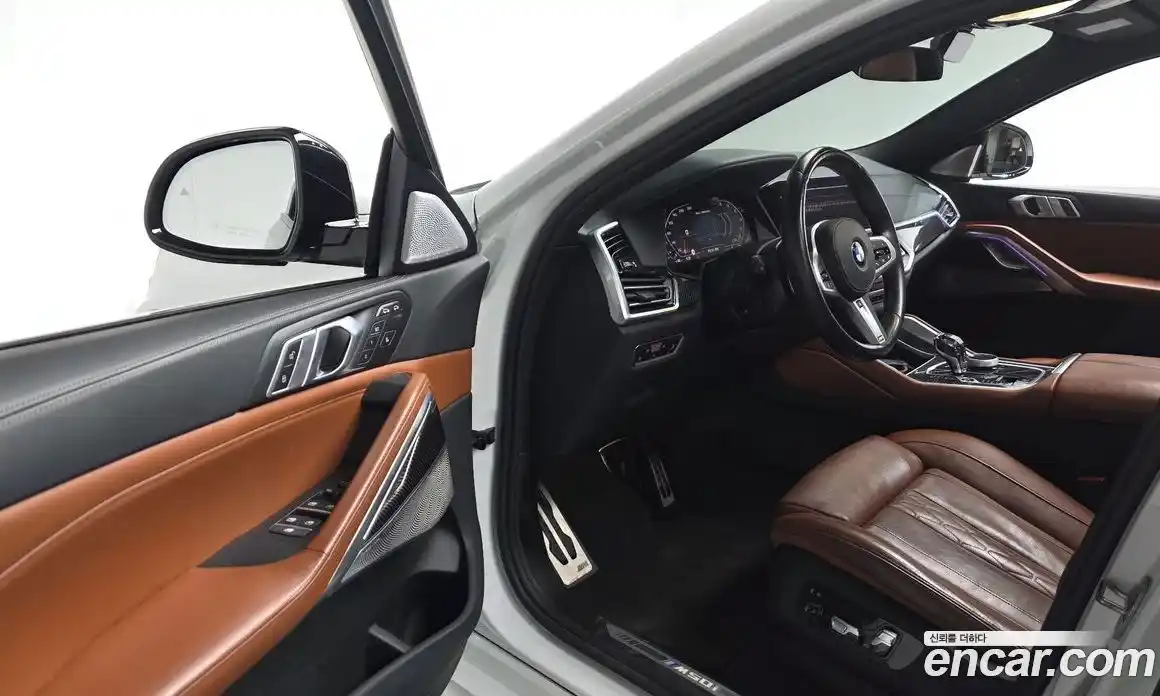 BMW X6 2023 4.4 Автомат в Москве № 621016, фото 11