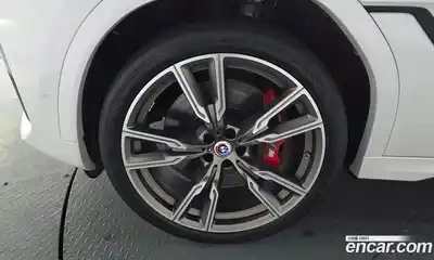 BMW X6 2023 4.4 Автомат в Москве № 621016, миниатюра 4