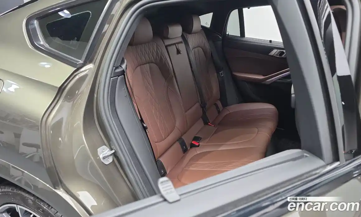 BMW X6 2023 3.0 Автомат в Москве № 621501, фото 12