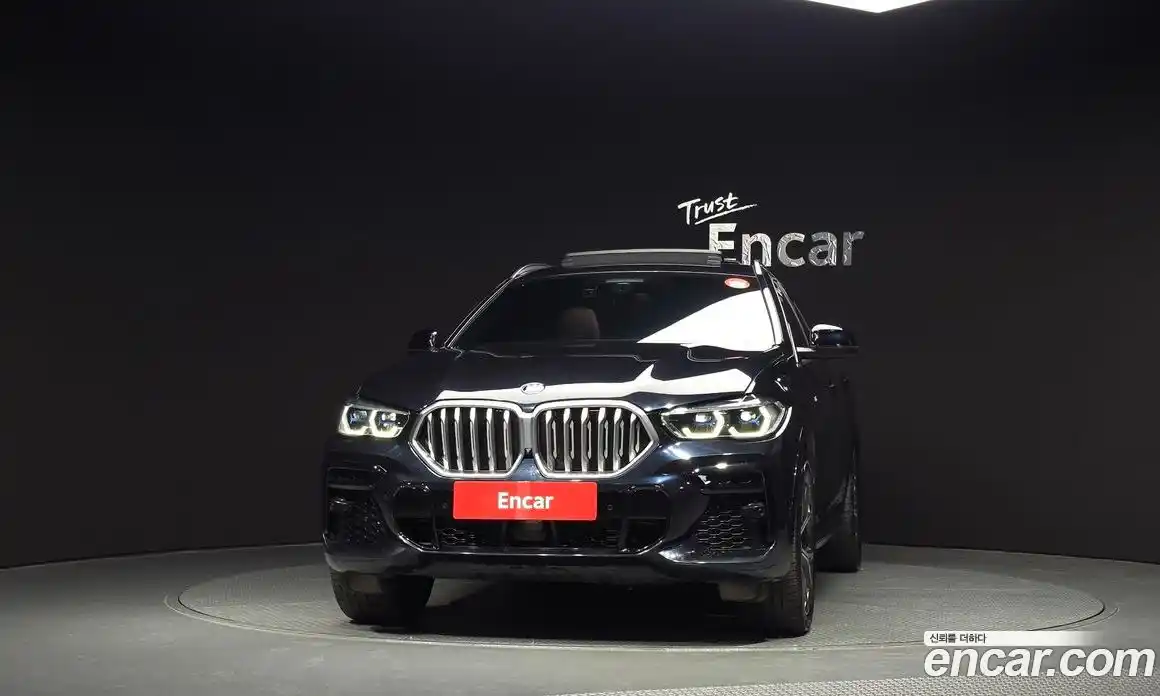 BMW X6 2023 3.0 Автомат в Москве № 621519, фото 3