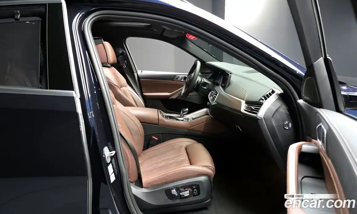 BMW X6 2023 3.0 Автомат в Москве № 621519, фото 10