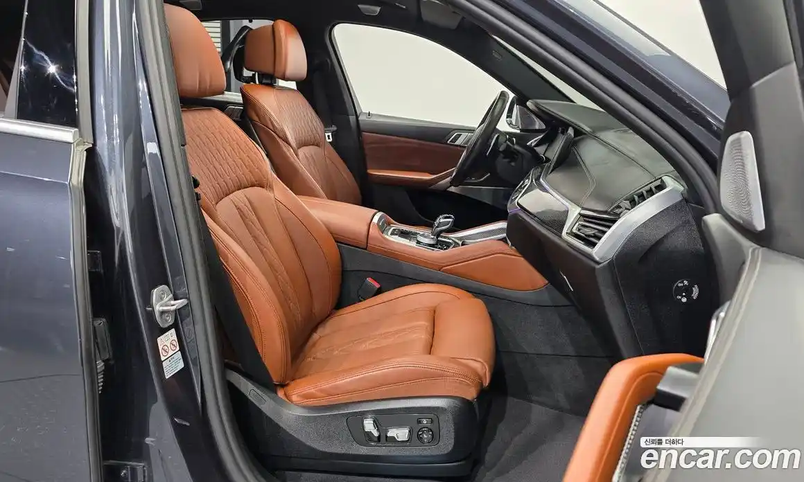 BMW X6 2021 4.4 Автомат в Москве № 622277, фото 11