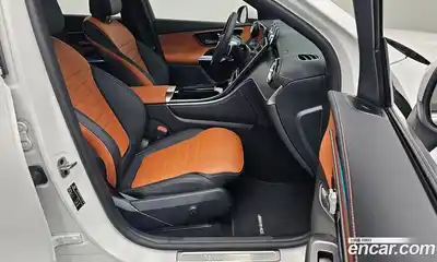 Mercedes-Benz GLC-Class 2025 2.0 Автомат в Москве № 622568, миниатюра 10