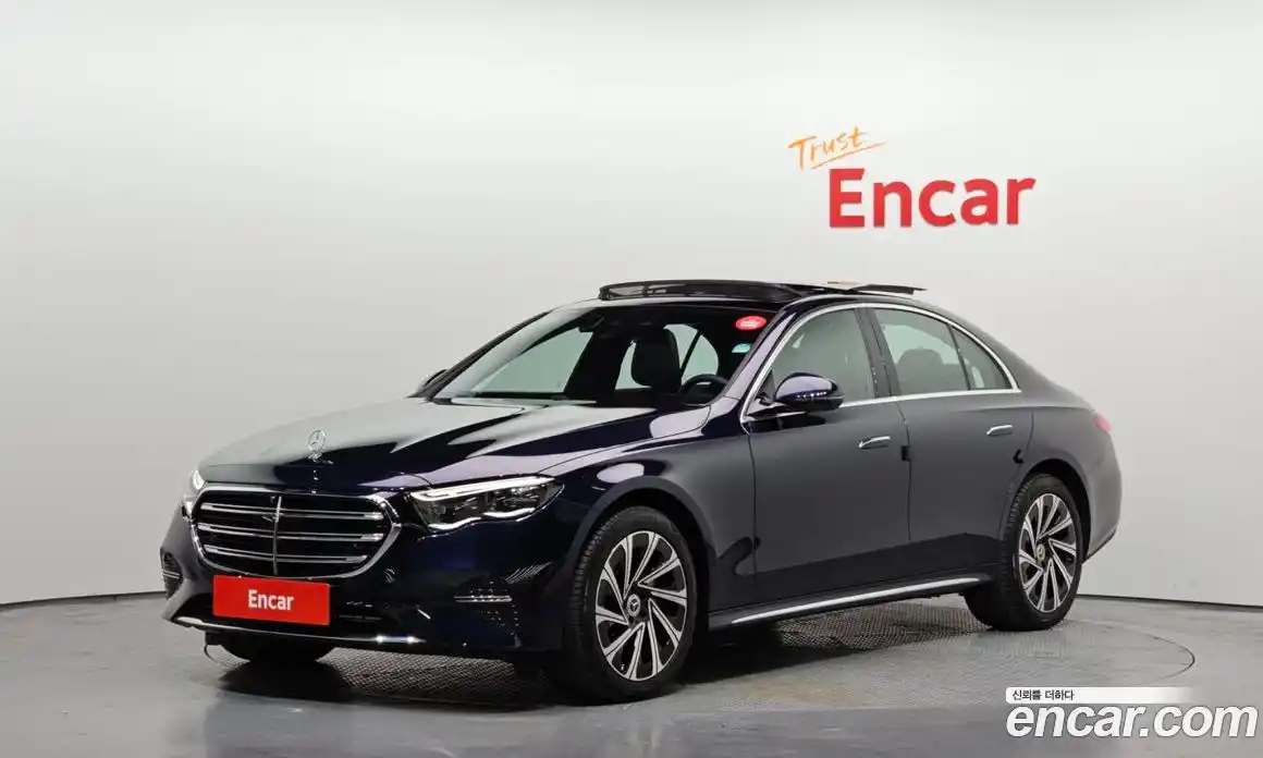 Mercedes-Benz E-Class 2024 2.0 Автомат в Москве № 622665, фото 1