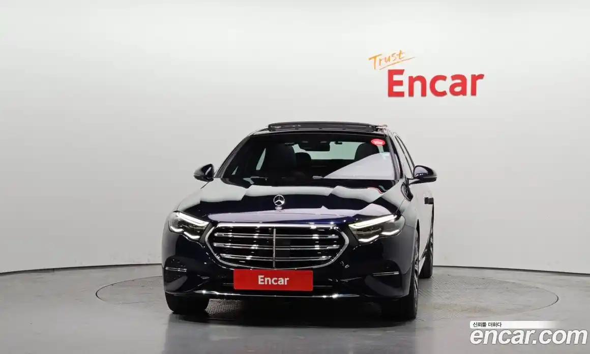 Mercedes-Benz E-Class 2024 2.0 Автомат в Москве № 622665, фото 3