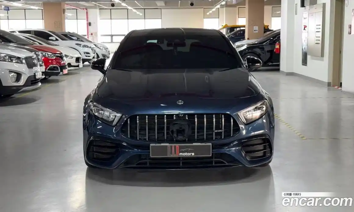 Mercedes-Benz A-Class 2023 2.0 Автомат в Москве № 623125, фото 3