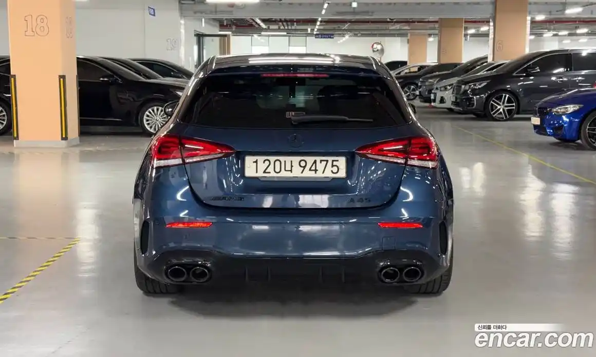 Mercedes-Benz A-Class 2023 2.0 Автомат в Москве № 623125, фото 4