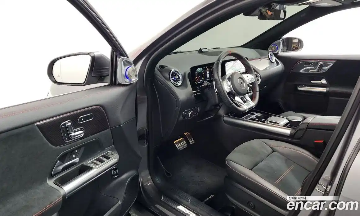 Mercedes-Benz GLA-Class 2022 2.0 Автомат в Москве № 623198, фото 9