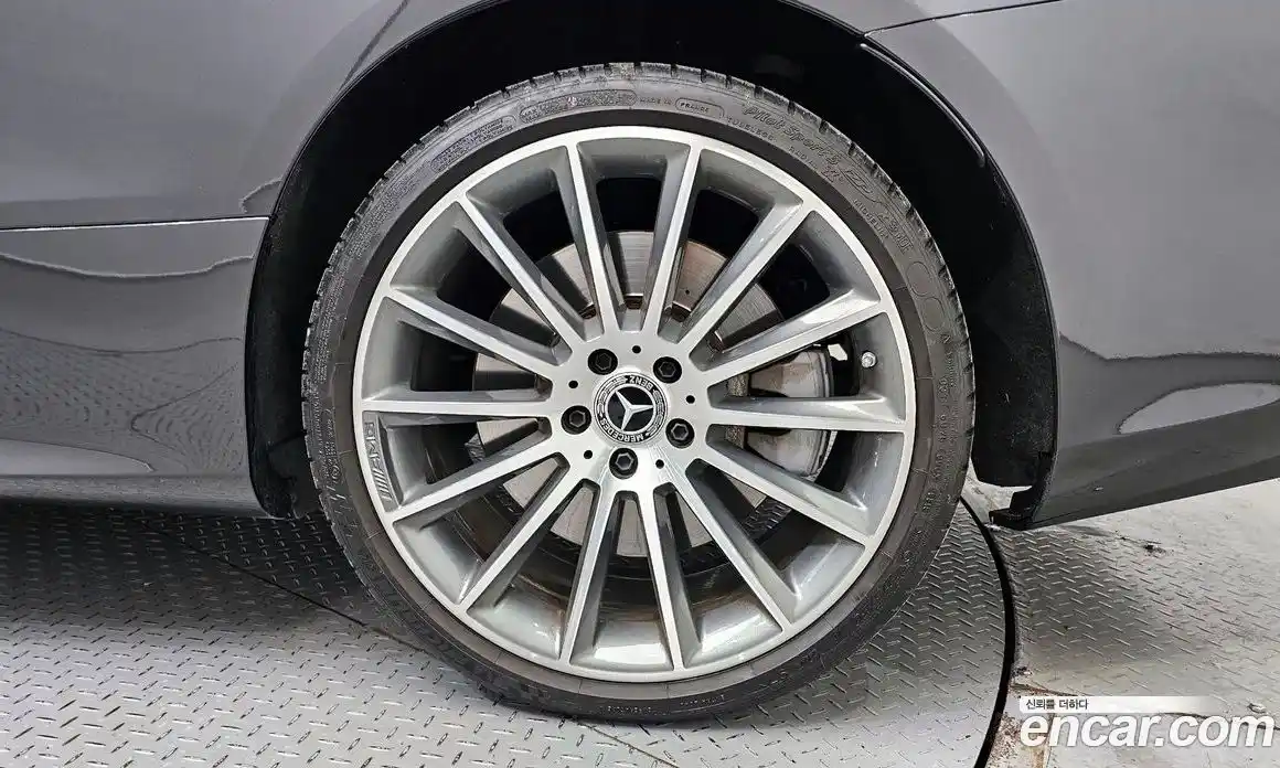 Mercedes-Benz E-Class 2021 3.0 Автомат в Москве № 623624, фото 5