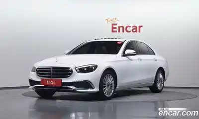Mercedes-Benz E-Class, 2022