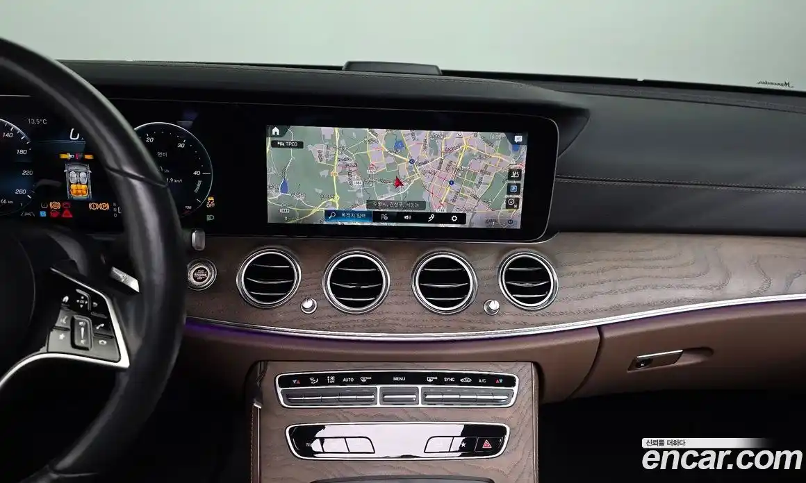 Mercedes-Benz E-Class 2022 2.0 Автомат в Москве № 623756, фото 14