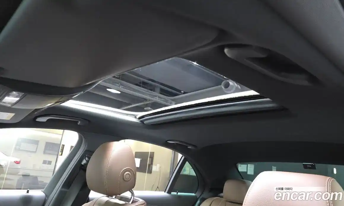 Mercedes-Benz E-Class 2022 2.0 Автомат в Москве № 623756, фото 19