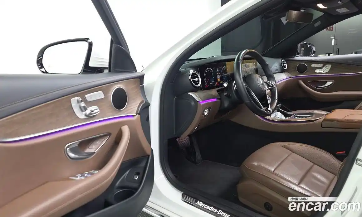 Mercedes-Benz E-Class 2022 2.0 Автомат в Москве № 623756, фото 10