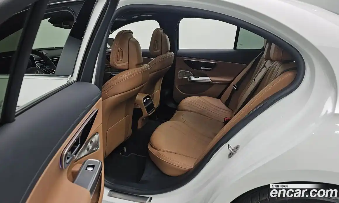 Mercedes-Benz E-Class 2024 2.0 Автомат в Москве № 623916, фото 13