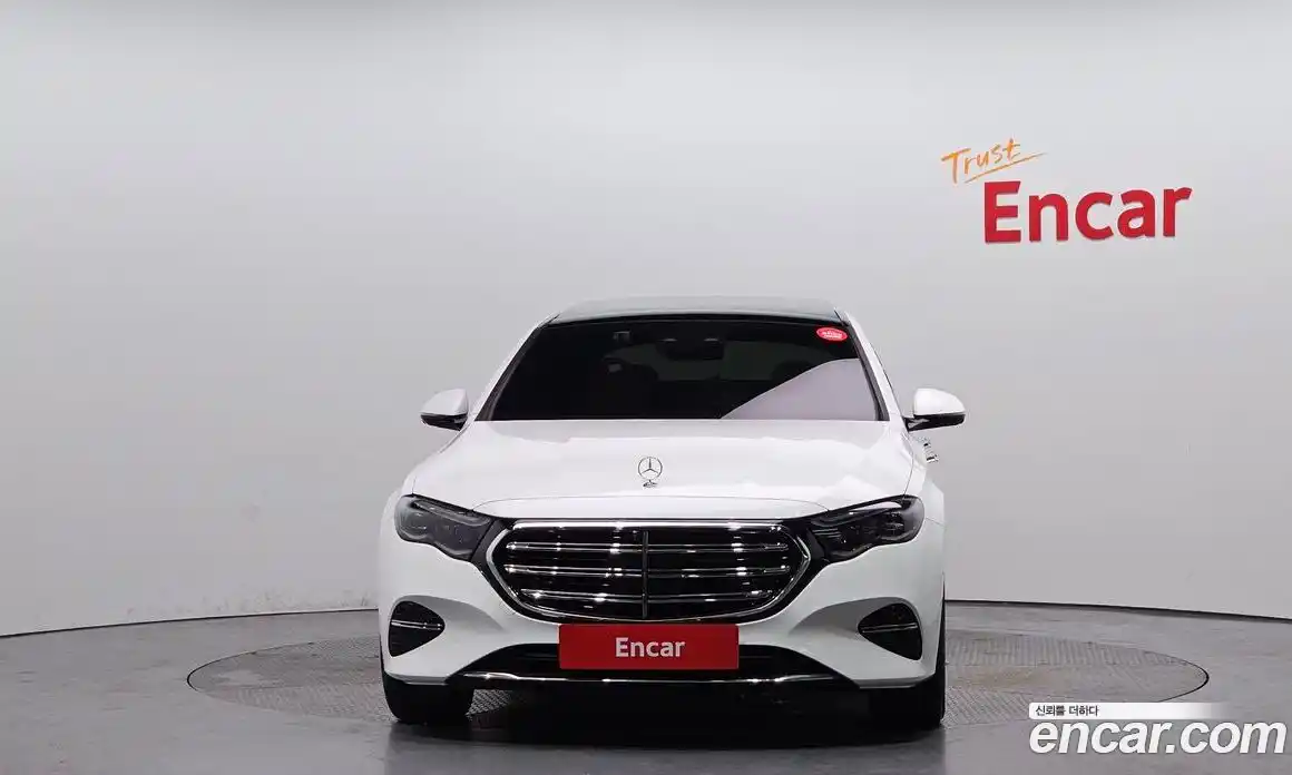 Mercedes-Benz E-Class 2024 2.0 Автомат в Москве № 623916, фото 3