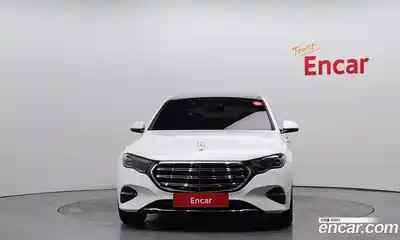 Mercedes-Benz E-Class 2024 2.0 Автомат в Москве № 623916, миниатюра 3