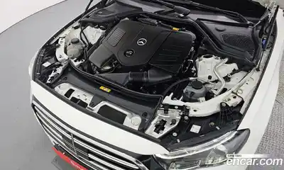 Mercedes-Benz E-Class 2024 2.0 Автомат в Москве № 623916, миниатюра 6