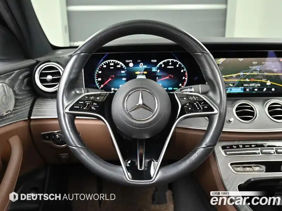 Mercedes-Benz E-Class 2022 2.0 Автомат в Москве № 624466, фото 13