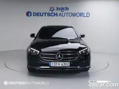 Mercedes-Benz E-Class 2022 2.0 Автомат в Москве № 624466, миниатюра 3