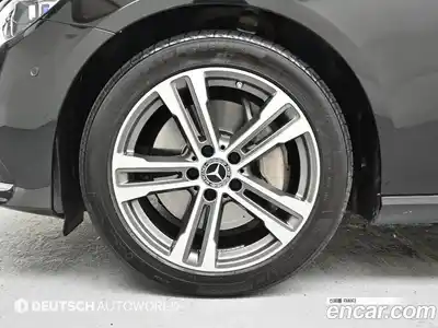 Mercedes-Benz E-Class 2022 2.0 Автомат в Москве № 624466, миниатюра 5