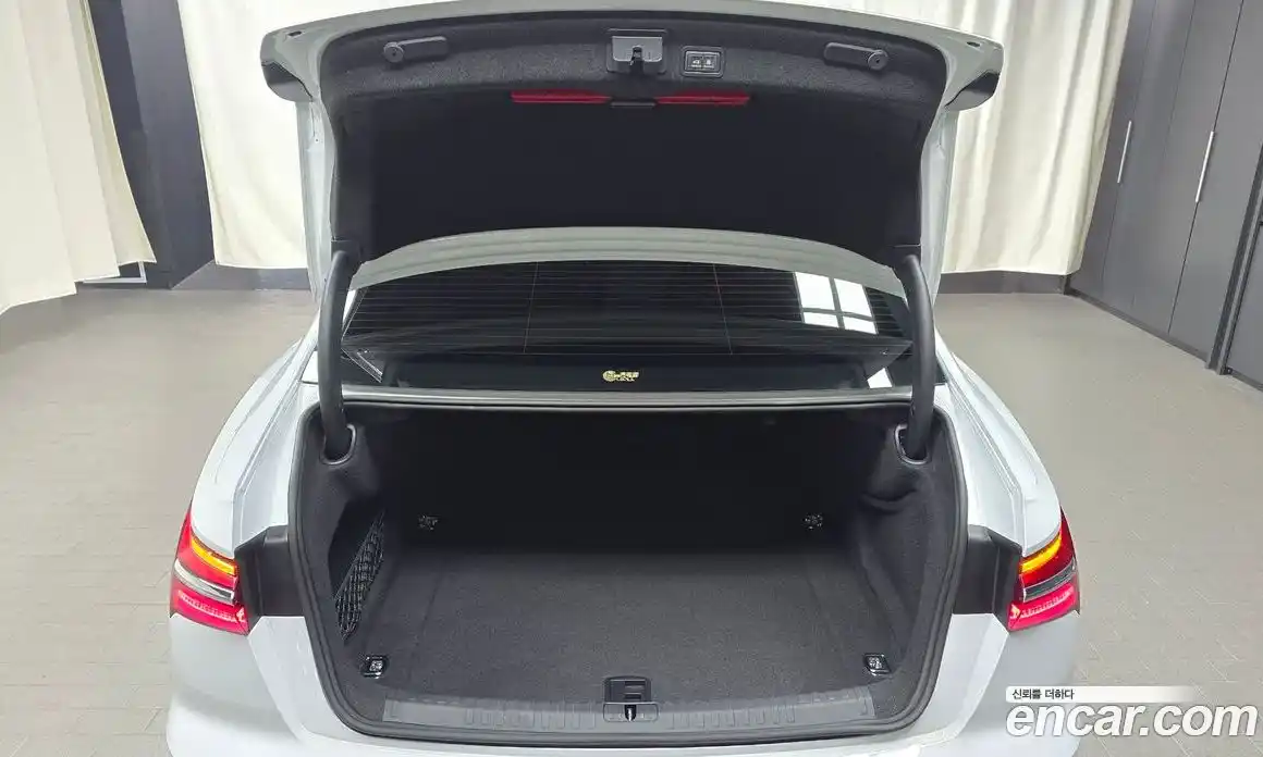 Audi A6 2023 2.0 Автомат в Москве № 624666, фото 20