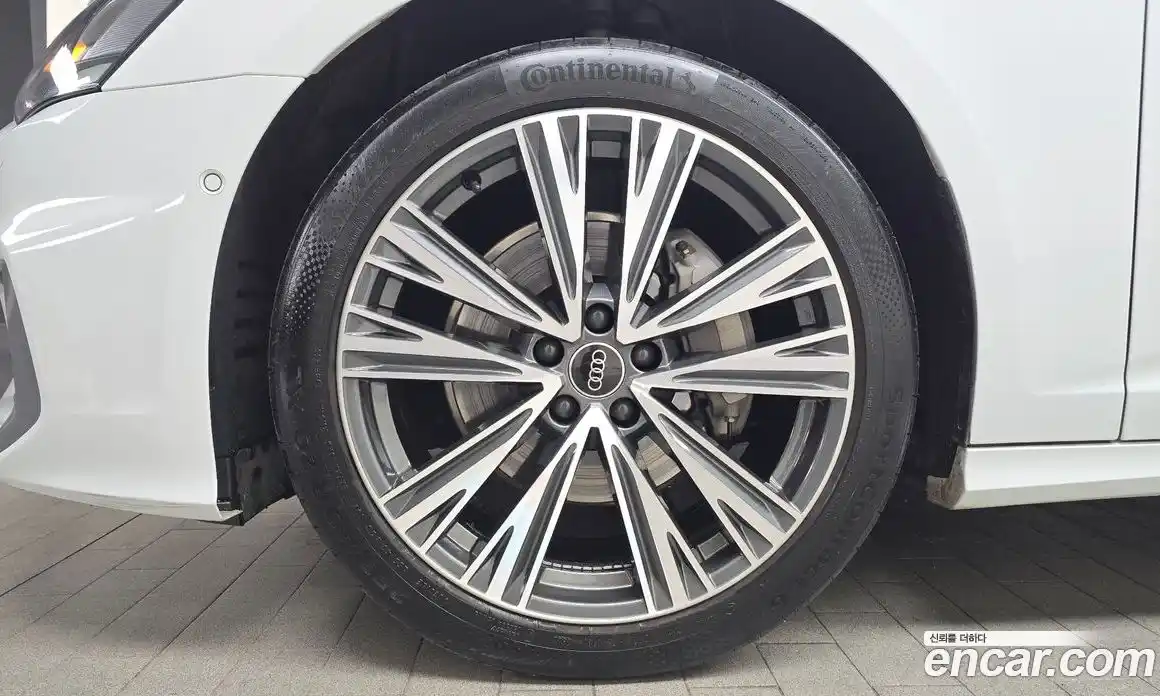 Audi A6 2023 2.0 Автомат в Москве № 624666, фото 5