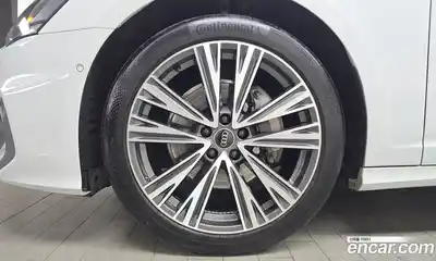 Audi A6 2023 2.0 Автомат в Москве № 624666, миниатюра 5