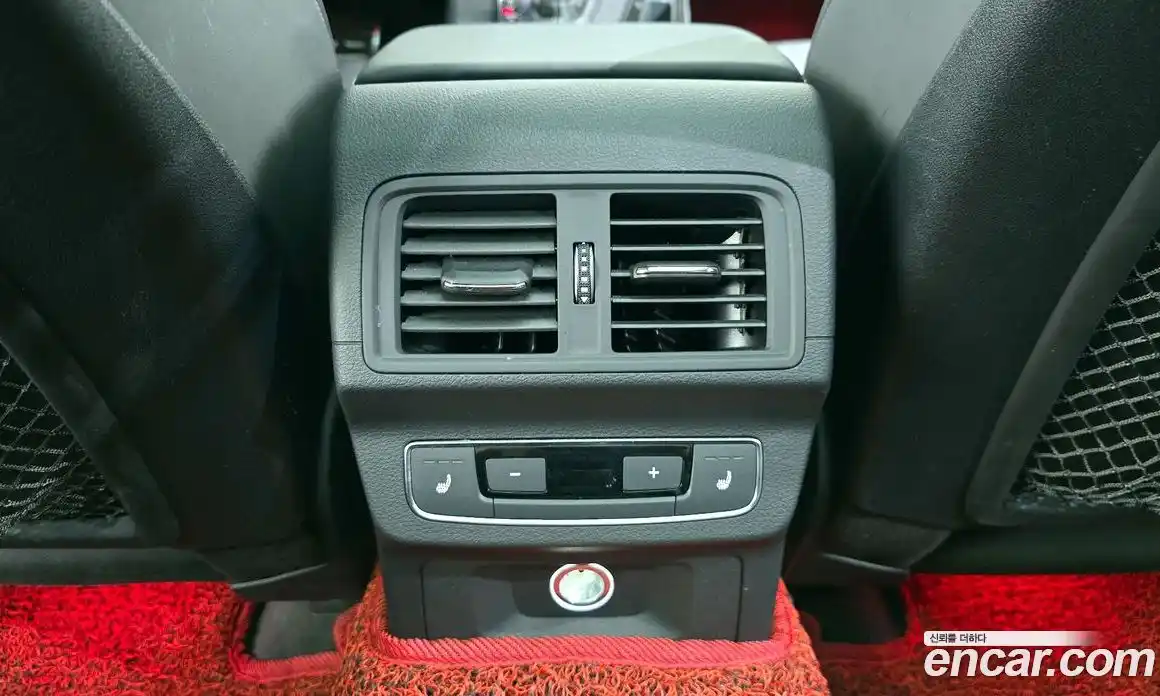 Audi SQ5 2020 3.0 Автомат в Москве № 625037, фото 19