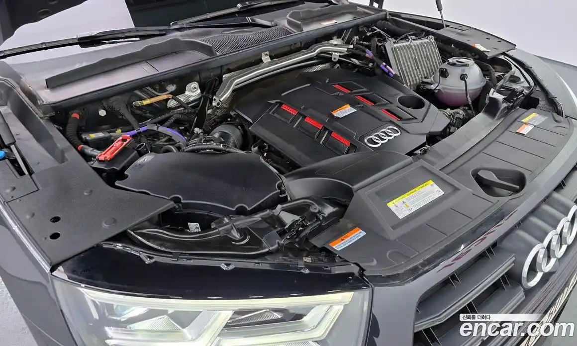 Audi SQ5 2020 3.0 Автомат в Москве № 625037, фото 6