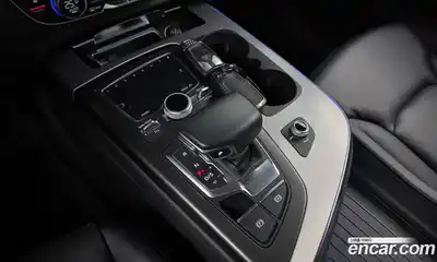Audi Q7 2019 2.0 Автомат в Москве № 625387, миниатюра 9