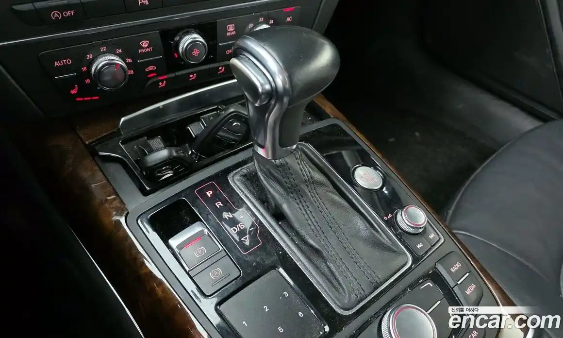 Audi A6 2013 3.0 Автомат в Москве № 625782, фото 9