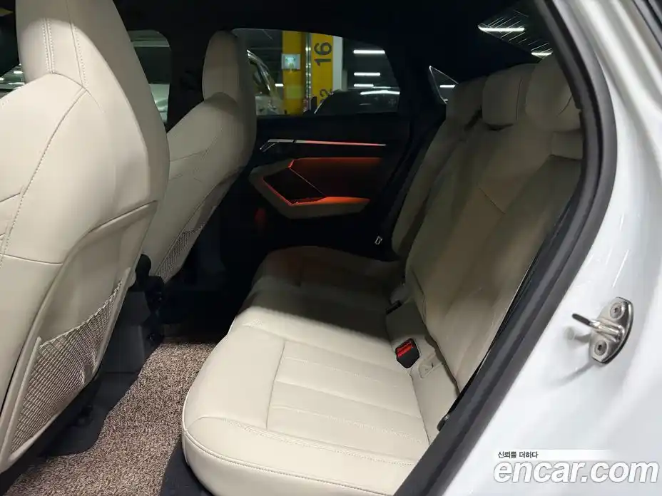 Audi A3 2023 2.0 Автомат в Москве № 625907, фото 11