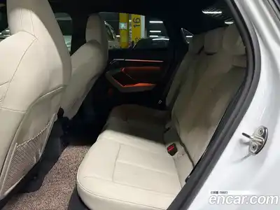 Audi A3 2023 2.0 Автомат в Москве № 625907, миниатюра 11